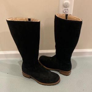 UGG Broome Black Suede Shearling Lined Boots Size 7.5